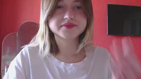 Snapshot of belovedmary chatting on May 2026 03:12:02 AM belovedmary online show from May 2026 03:12:02 AM