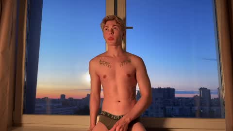 Snapshot of ben_harmon chatting on June 2026 07:39:01 PM ben_harmon online show from June 2026 07:39:01 PM