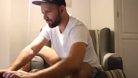 Snapshot of ben_nm chatting on September 2025 08:30:02 PM Ben N. online show from September 2025 08:30:02 PM