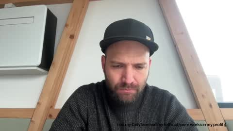 Snapshot of ben_nm chatting on November 2025 10:04:02 AM Ben N. online show from November 2025 10:04:02 AM