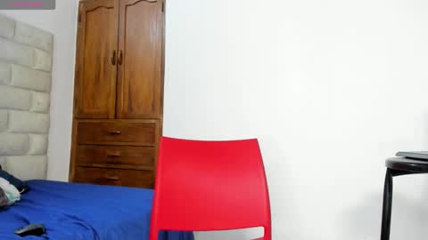    online show from November 2025 08:32:01 PM