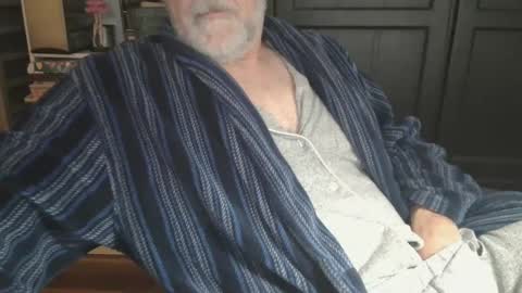 bendrinkin online show from February 2025 12:05:02 PM