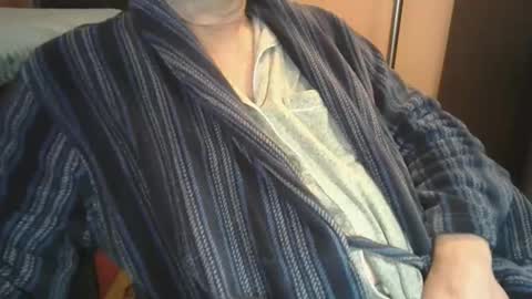 bendrinkin online show from December 2025 09:47:01 AM