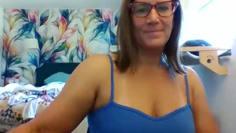 Becky online show from November 2025 05:33:02 PM