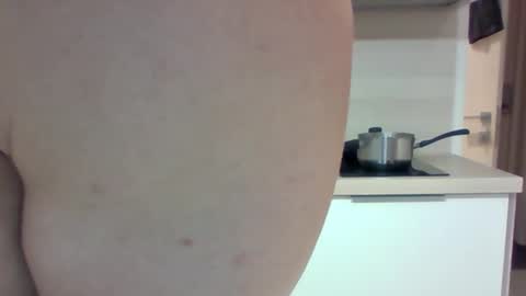 Alan online show from November 2025 07:43:01 PM