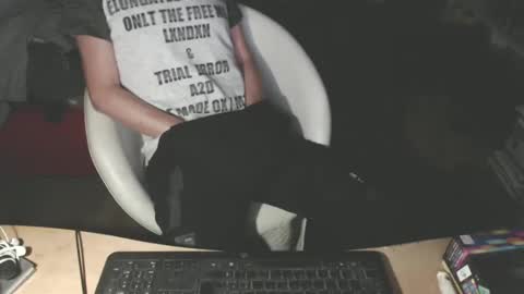 benijamin online show from January 2025 11:31:01 PM