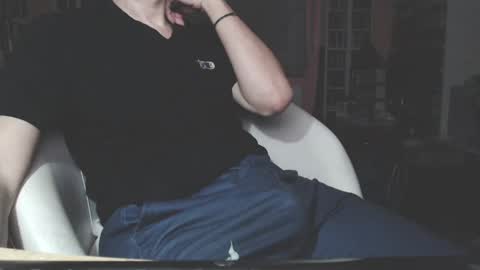 benijamin online show from February 2025 12:16:01 AM