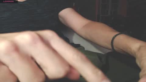 benijamin online show from October 2025 09:45:02 PM