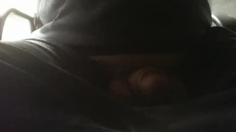 beninoam75 online show from March 2026 11:28:02 AM