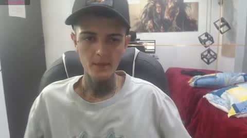 Snapshot of benjamin_anthony chatting on February 2026 02:20:02 AM benjamin_anthony online show from February 2026 02:20:02 AM