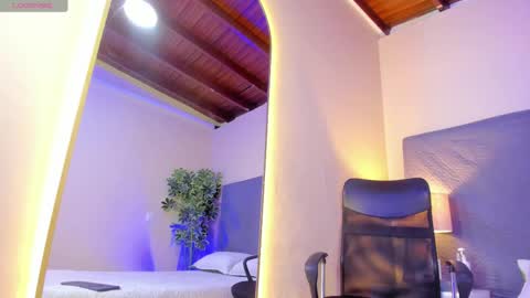 BENJAMIN online show from February 2025 04:00:02 AM