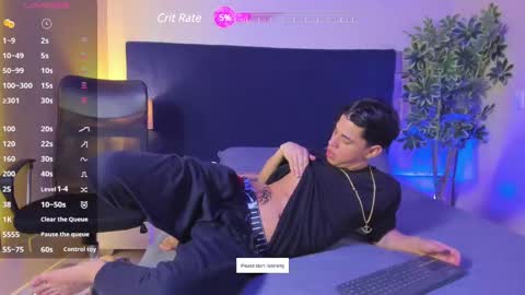 BENJAMIN online show from March 2025 01:47:02 AM