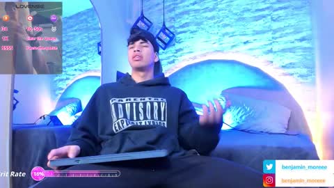 BENJAMIN online show from September 2025 12:27:02 PM