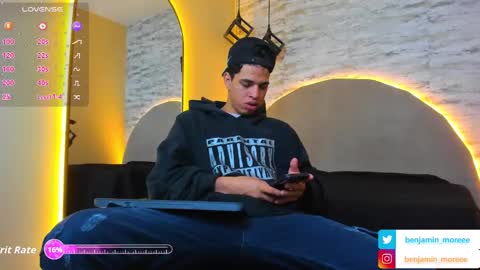 BENJAMIN online show from September 2025 11:33:01 AM