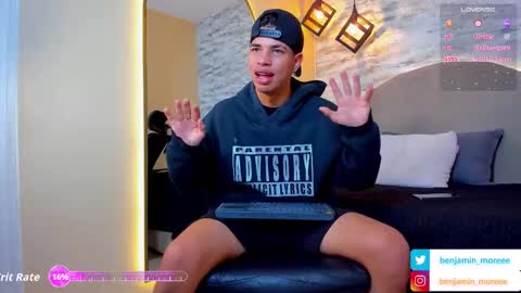 BENJAMIN online show from October 2025 10:26:01 AM