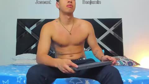 Snapshot of benjamin_more24 chatting on March 2026 04:18:02 AM benjamin more24 online show from March 2026 04:18:02 AM