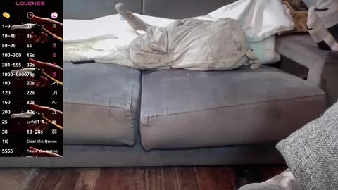 benjamincooperk online show from October 2025 06:53:02 AM