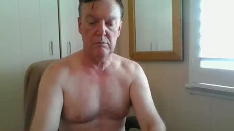 Snapshot of benjoid chatting on March 2026 01:01:02 AM benjoid online show from March 2026 01:01:02 AM