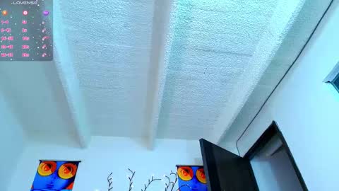 benn_ulus online show from December 2025 12:33:02 PM