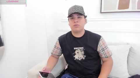 bennett_alejoo online show from September 2025 04:18:01 PM