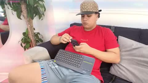 bennett_alejoo online show from October 2025 06:28:01 PM