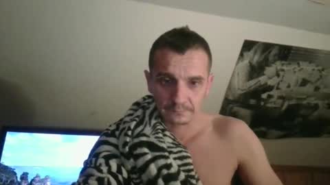 benny and innocentvixon online show from December 2025 08:54:02 AM