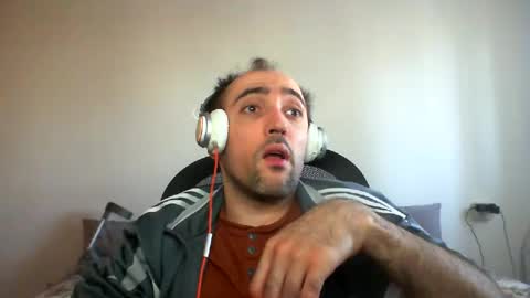 bentish online show from December 2024 11:44:02 AM