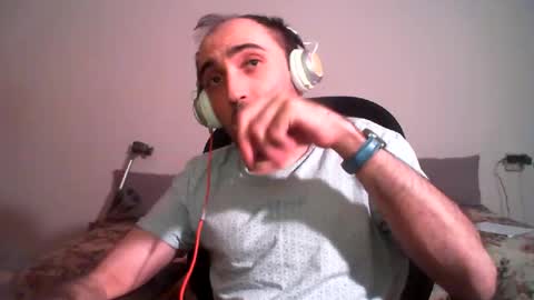 bentish online show from December 2024 04:21:02 PM