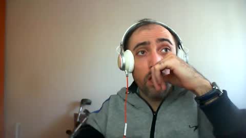 bentish online show from January 2025 10:15:02 AM