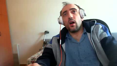 bentish online show from January 2025 08:18:02 AM