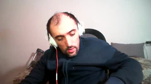 bentish online show from February 2025 06:19:01 PM