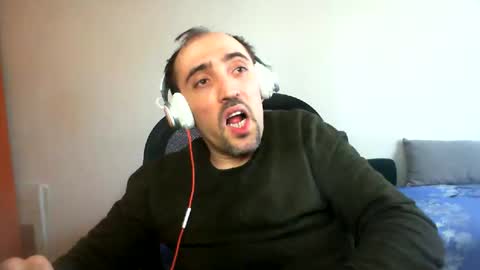 bentish online show from February 2025 01:18:02 PM