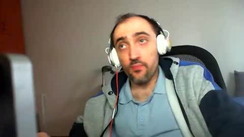 bentish online show from February 2025 02:37:01 PM