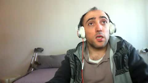 bentish online show from March 2026 12:44:02 PM