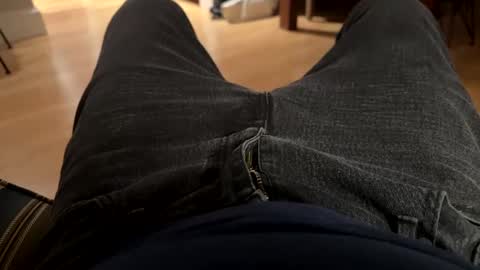 benz10001 online show from February 2025 11:42:01 PM