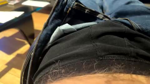 benz10001 online show from February 2026 04:19:01 AM