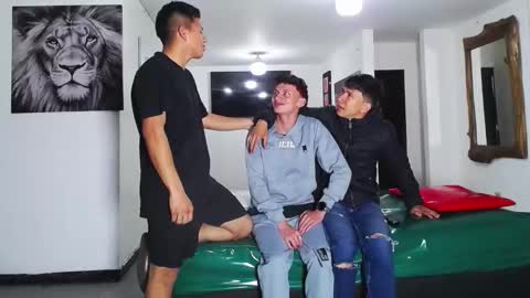 benz boys online show from September 2025 11:34:02 AM