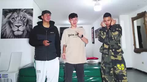 benz boys online show from September 2025 12:32:02 PM