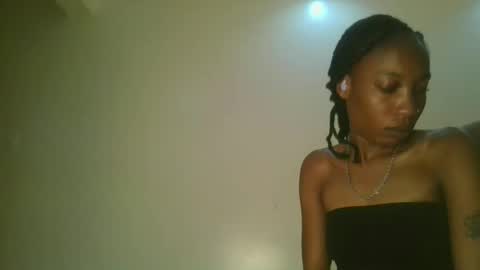 Snapshot of berbie_nice chatting on May 2026 04:28:01 PM Berbie Nice online show from May 2026 04:28:01 PM