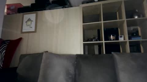 Martin online show from December 2025 06:57:02 PM