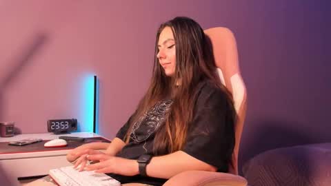 Snapshot of beriesniks chatting on September 2025 04:53:02 PM BeriesNiks online show from September 2025 04:53:02 PM