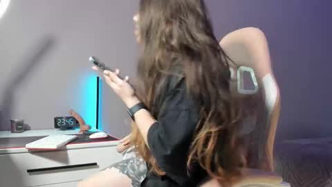 Snapshot of beriesniks chatting on September 2025 04:45:01 PM BeriesNiks online show from September 2025 04:45:01 PM