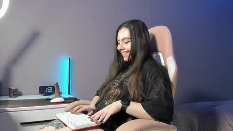 Snapshot of beriesniks chatting on October 2025 06:52:02 PM BeriesNiks online show from October 2025 06:52:02 PM