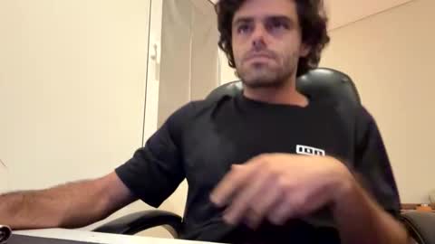 Berltex online show from November 2025 02:35:01 AM