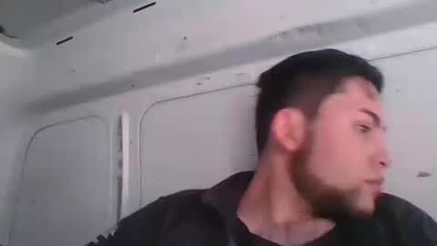 Snapshot of bermos_cs chatting on October 2025 03:12:01 PM AXEL NIELS online show from October 2025 03:12:01 PM