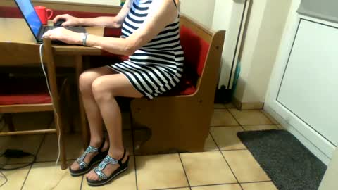Snapshot of bernadetanylon chatting on June 2026 02:36:02 AM Bernadetanylon online show from June 2026 02:36:02 AM