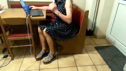 Snapshot of bernadetanylon chatting on July 2026 03:24:02 AM Bernadetanylon online show from July 2026 03:24:02 AM