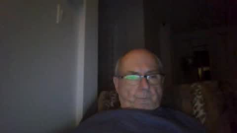 bernard1102 online show from October 2025 12:40:02 AM