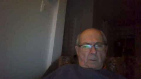 bernard1102 online show from November 2025 01:28:01 AM