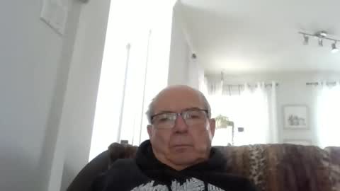 bernard1102 online show from March 2026 03:09:02 PM